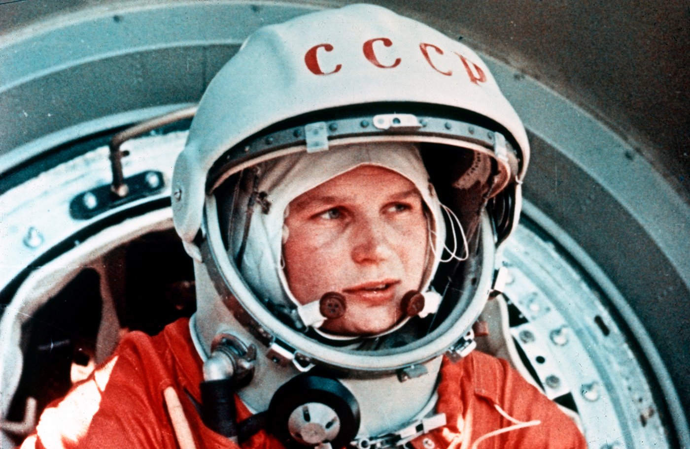Valentina, la astronauta a la que le ordenaron tener un hijo con un colega para ver si “nacía normal”