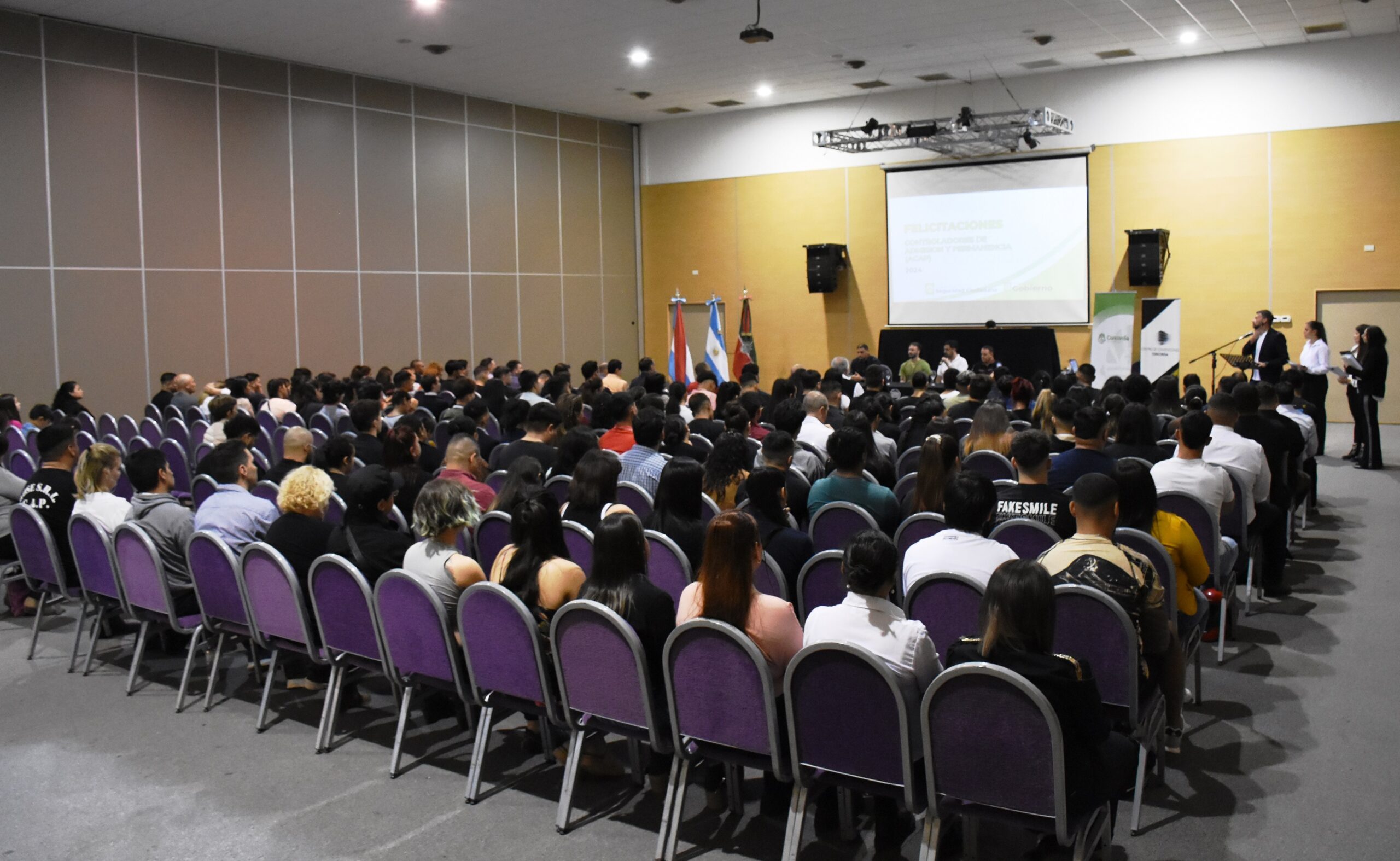 FINALIZÓ EL CURSO DE CONTROLADORES DE ADMISIÓN Y PERMANENCIA