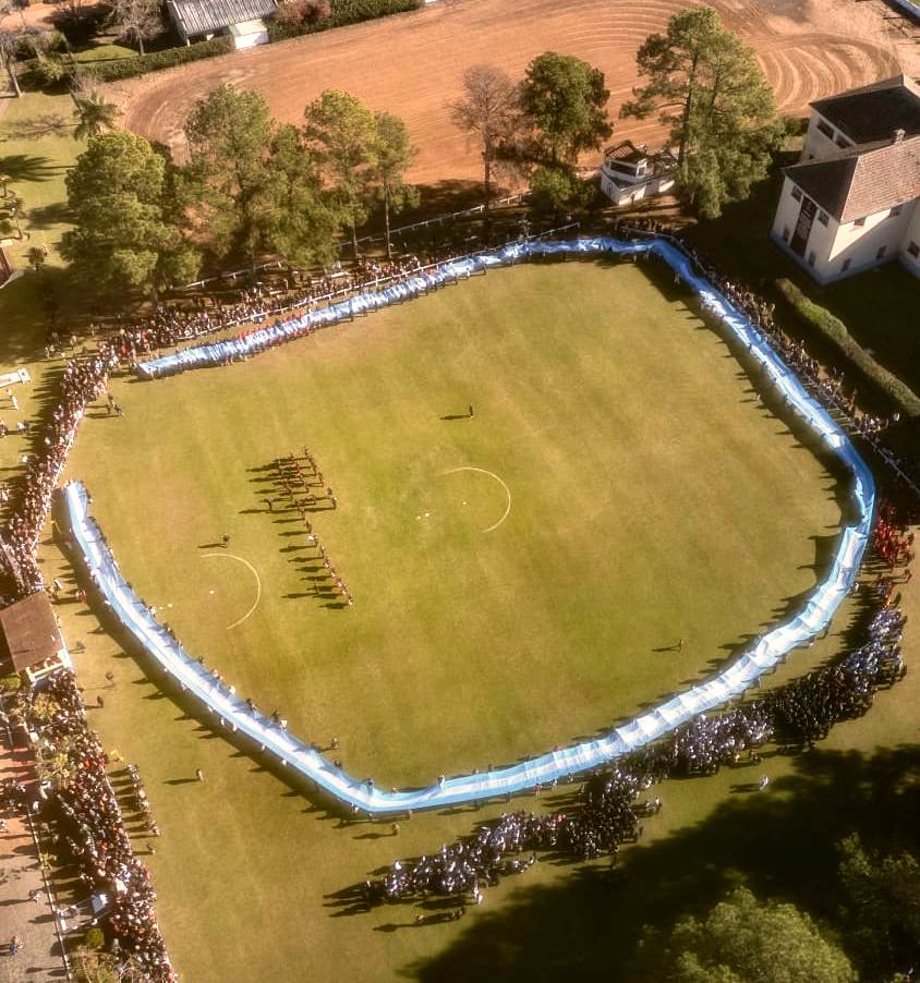 CONCORDIA PRESENTÓ POR PRIMERA VEZ LA “BANDERA DE LA PATRIA MÍA”