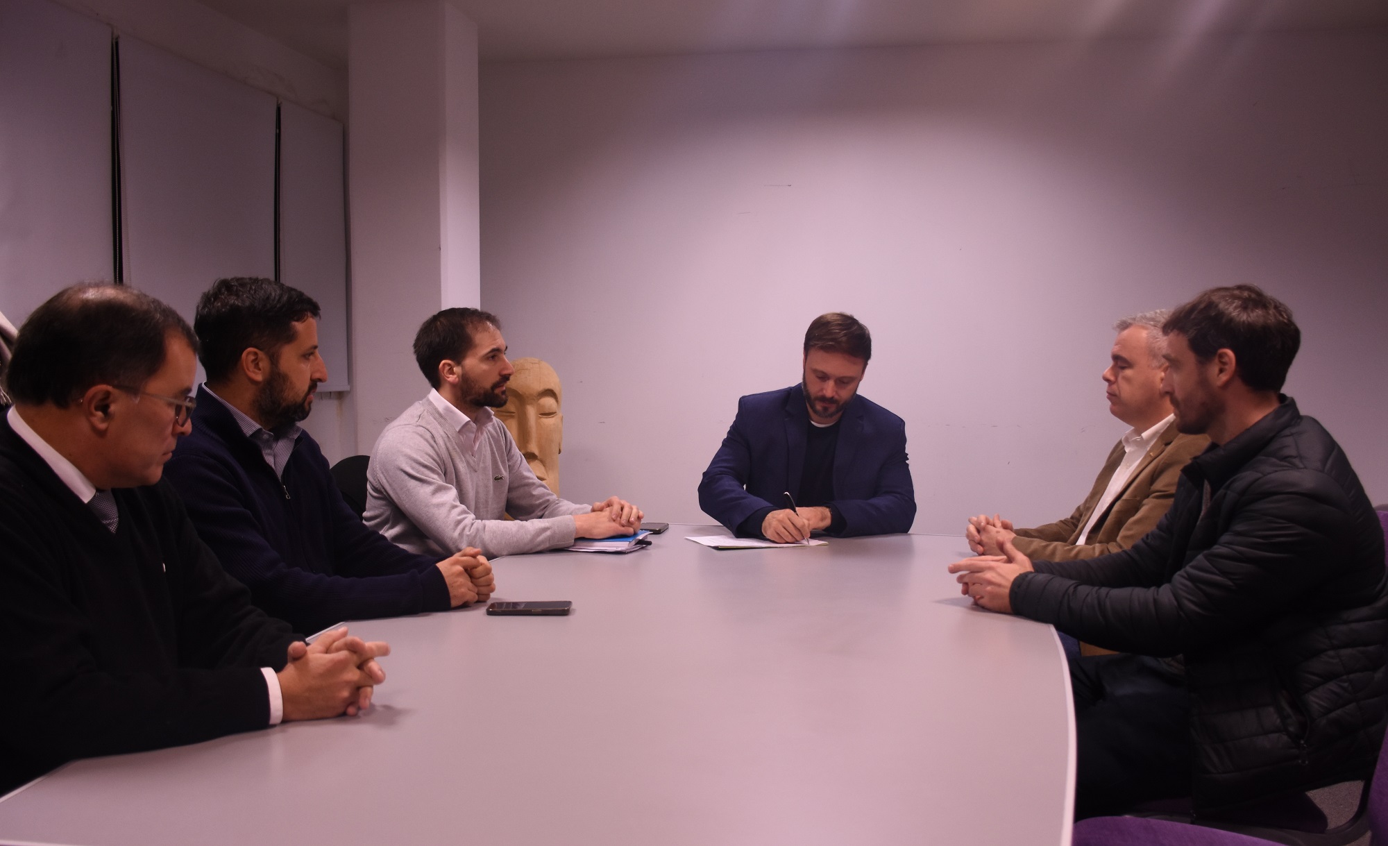 LA MUNICIPALIDAD Y EL CENTRO DE COMERCIO, INDUSTRIA Y SERVICIOS FIRMARON UN CONVENIO DE COLABORACIÓN