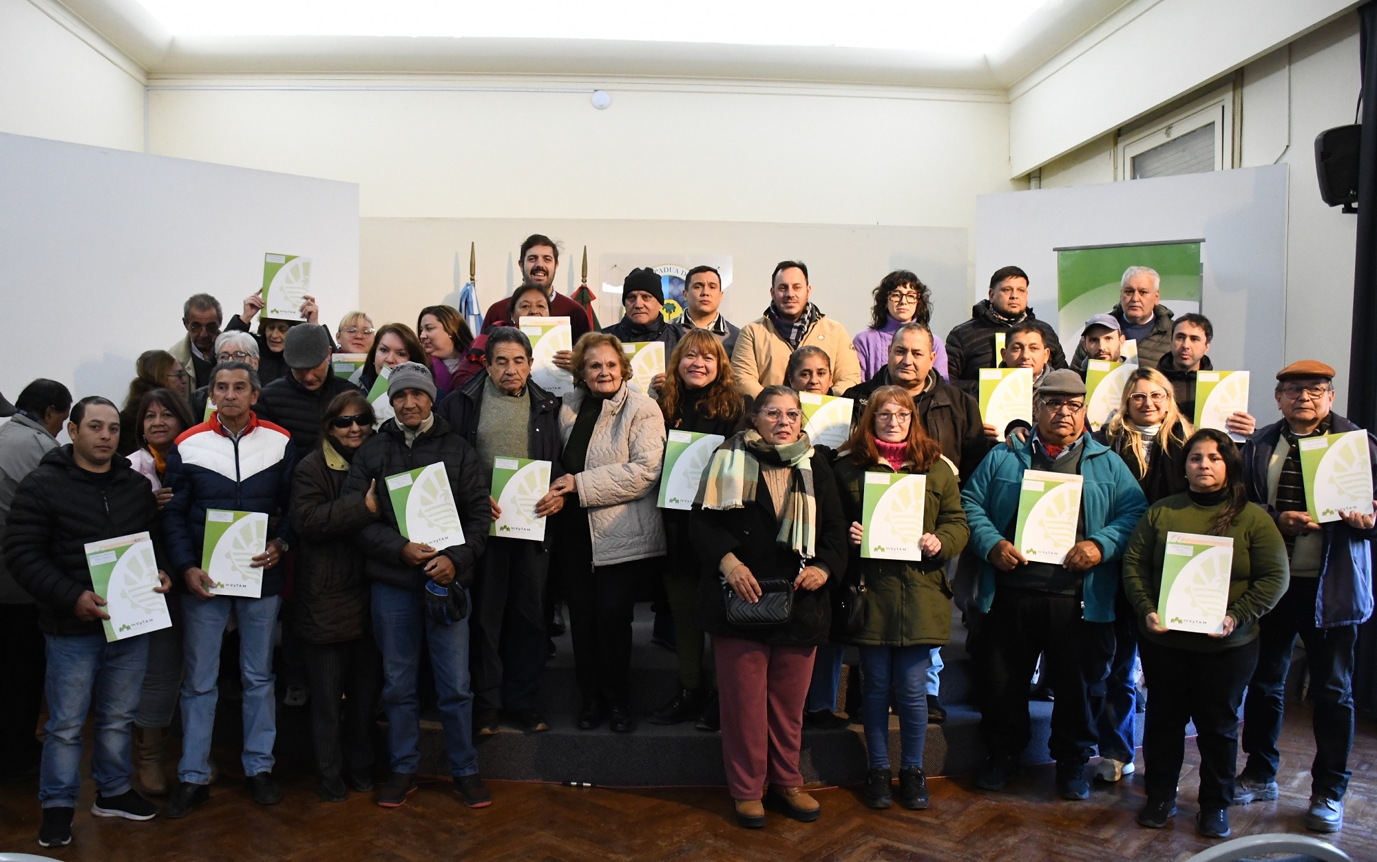 ENTREGA DE ESCRITURAS DE DOMINIO