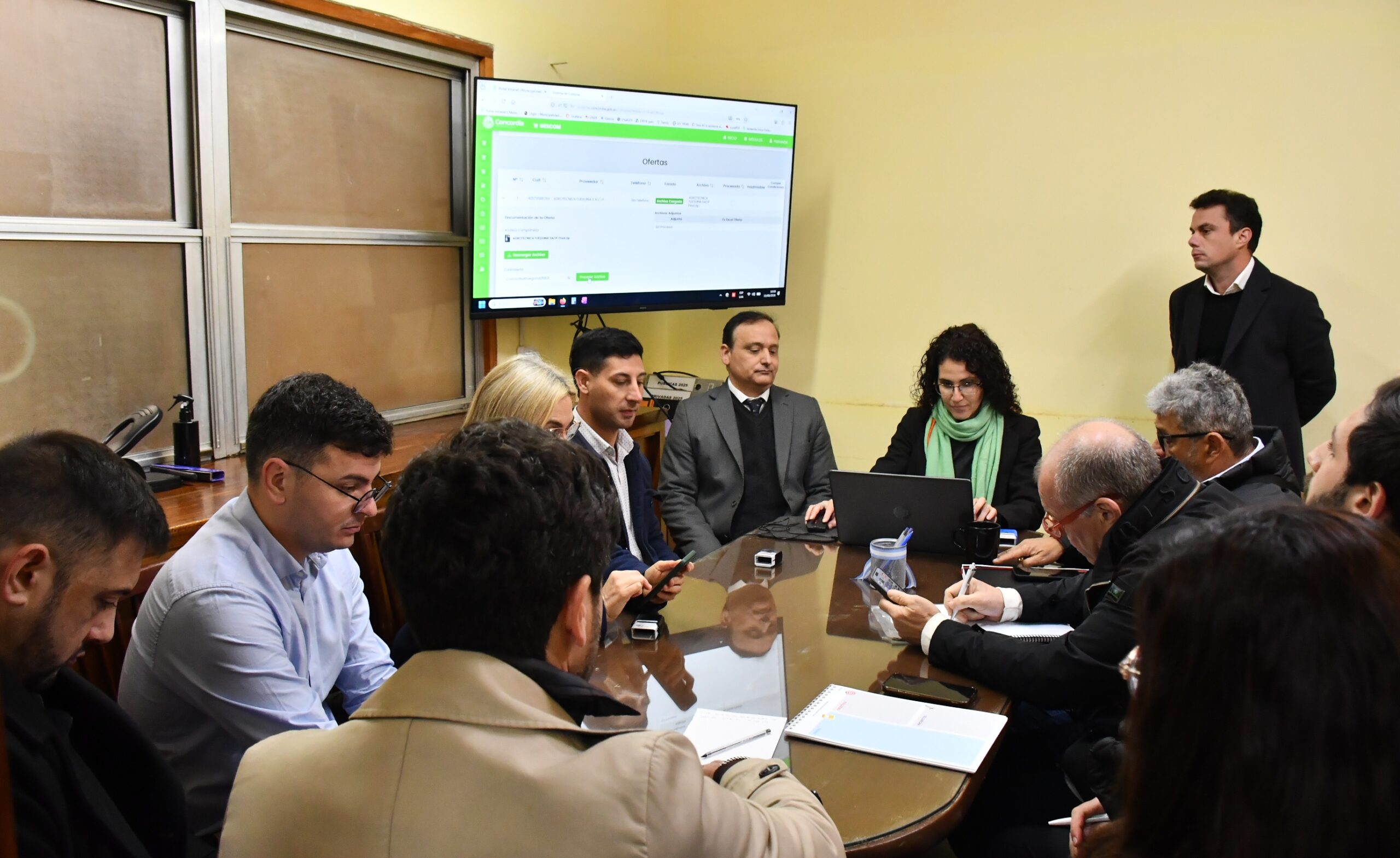 APERTURA DE SOBRES DE LA LICITACIÓN PARA EL SERVICIO DE RECOLECCIÓN DE RESIDUOS APERTURA DE SOBRES DE LA LICITACIÓN PARA EL SERVICIO DE RECOLECCIÓN DE RESIDUOS